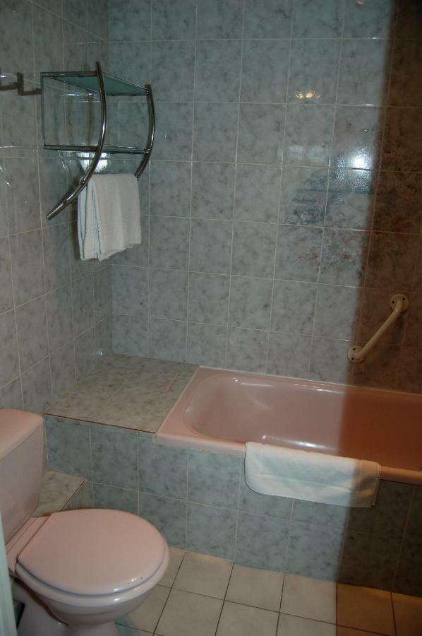 Le Relais Des Primeurs Logis Hotel Taulé Zewnętrze zdjęcie